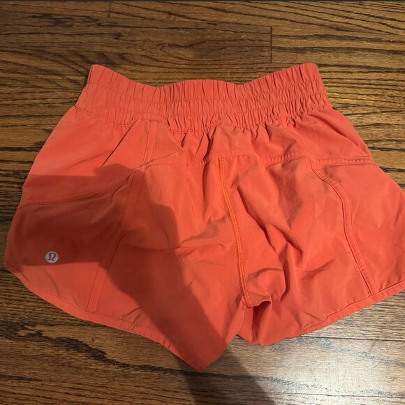 Lululemon Tracker Short 4”, Color- warm coral, Size 6, EUC - Picture 5 of 6
